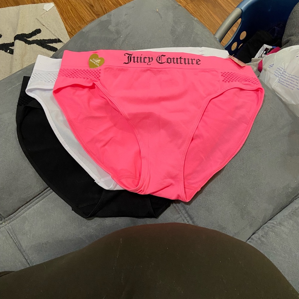 Set of 3 NWT Plus Size Juicy Couture Panties